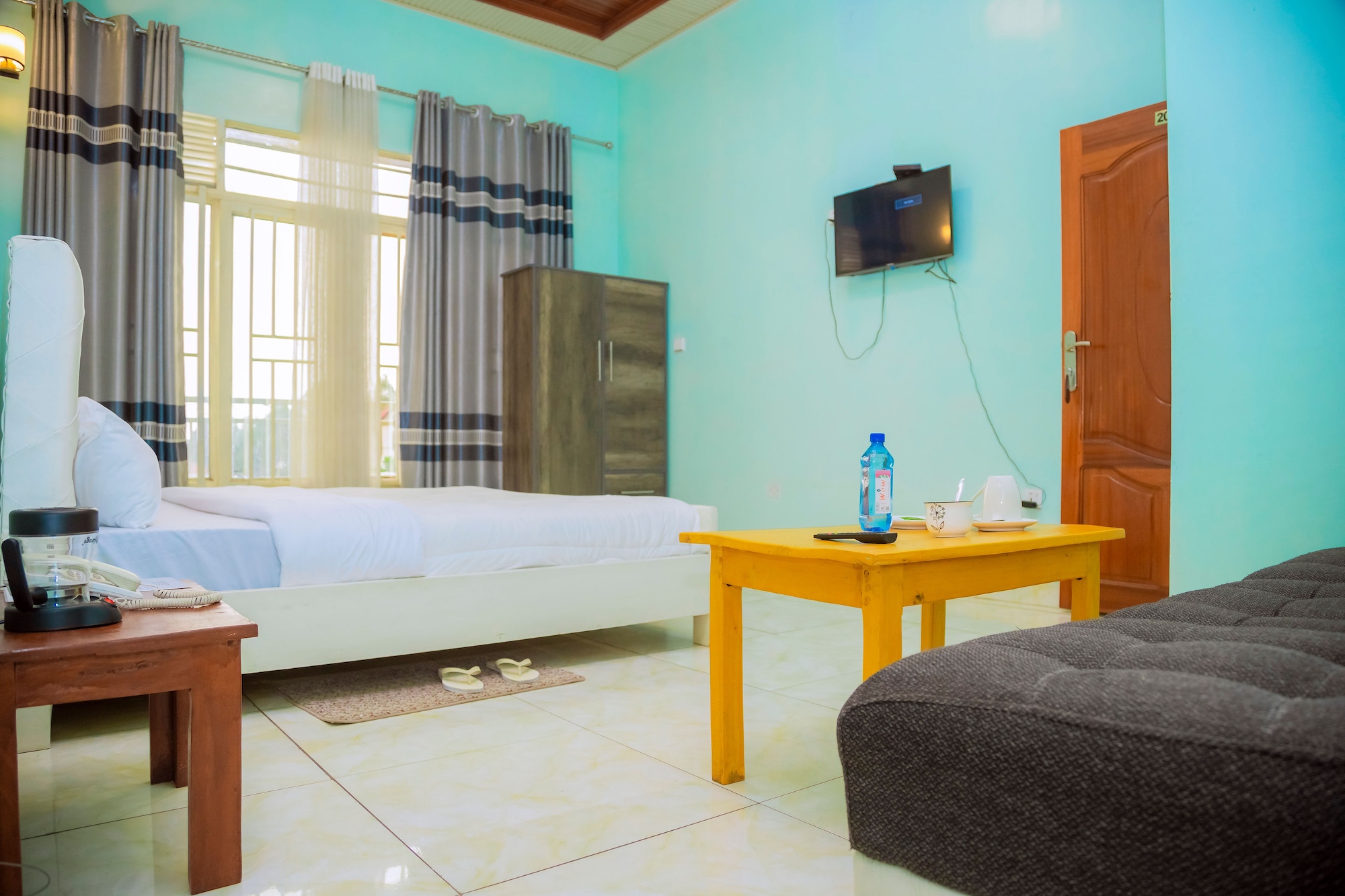 Double Standard Room - Thumbnail 2