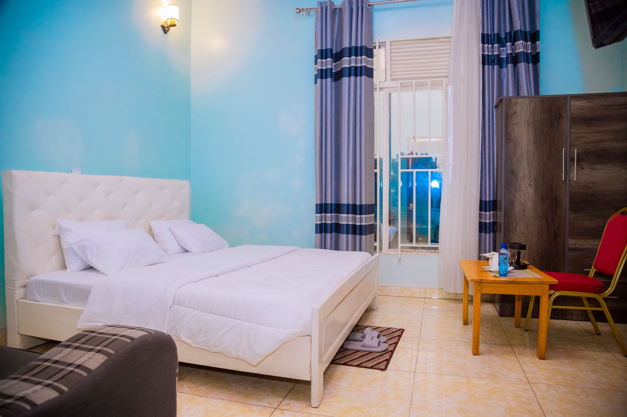 Single Standard Room - Thumbnail 4